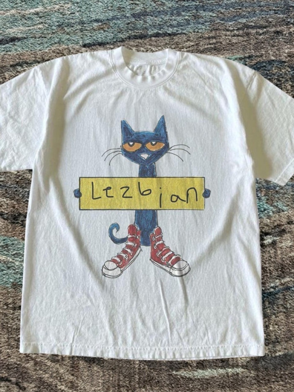 Gildan White Graphic Tee with Blue Cat and Red Shoes